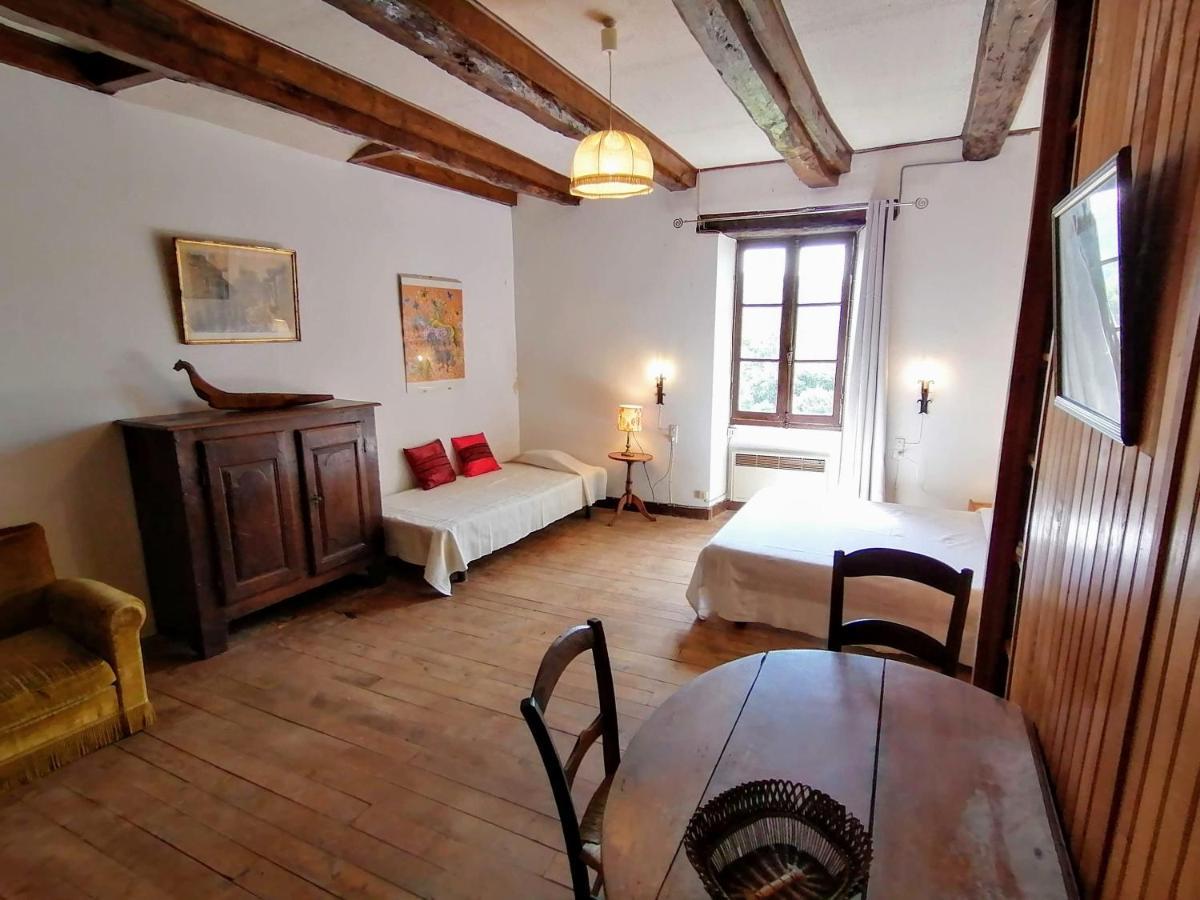 11 Rue Basse Najac Villa Luaran gambar
