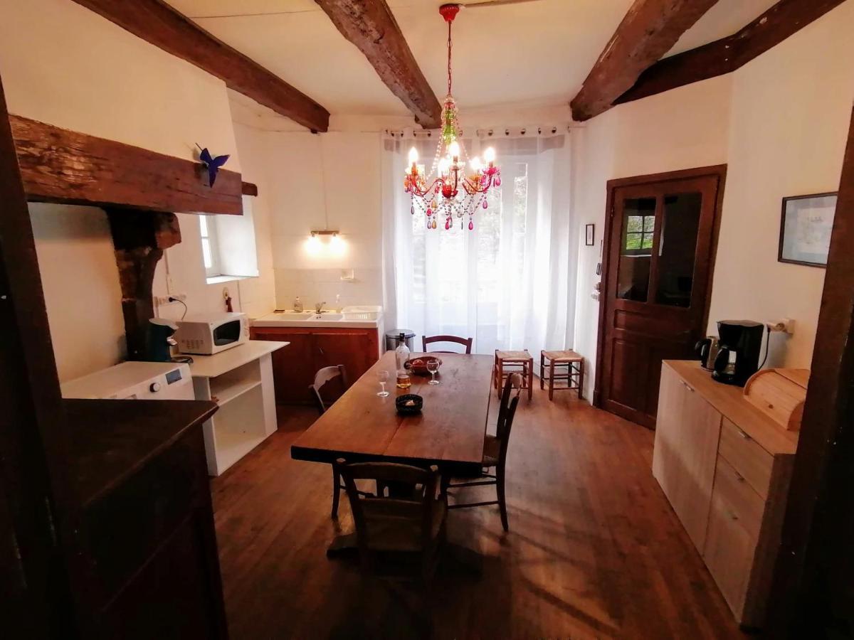 11 Rue Basse Najac Villa Luaran gambar